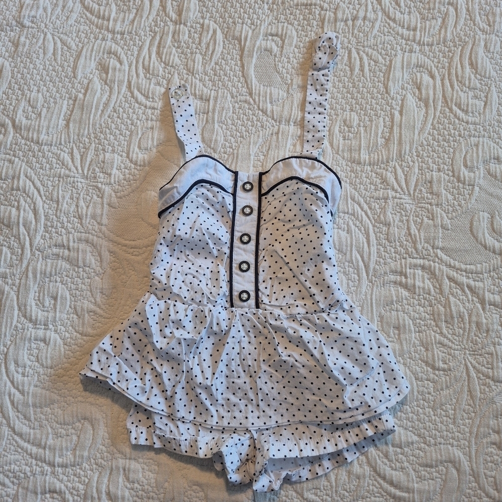 Janie and Jack girls size 6 -12 months white with blue polka dot romper VGUC